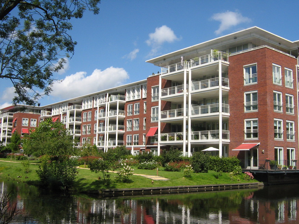 apartment_building apartment_building